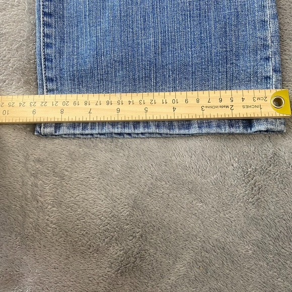Chicos Platinum Marquis Jean Womens Size 2 Short Straight Leg Denim Blue Pants - Picture 15 of 16